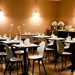 New Hotel Charlemagne